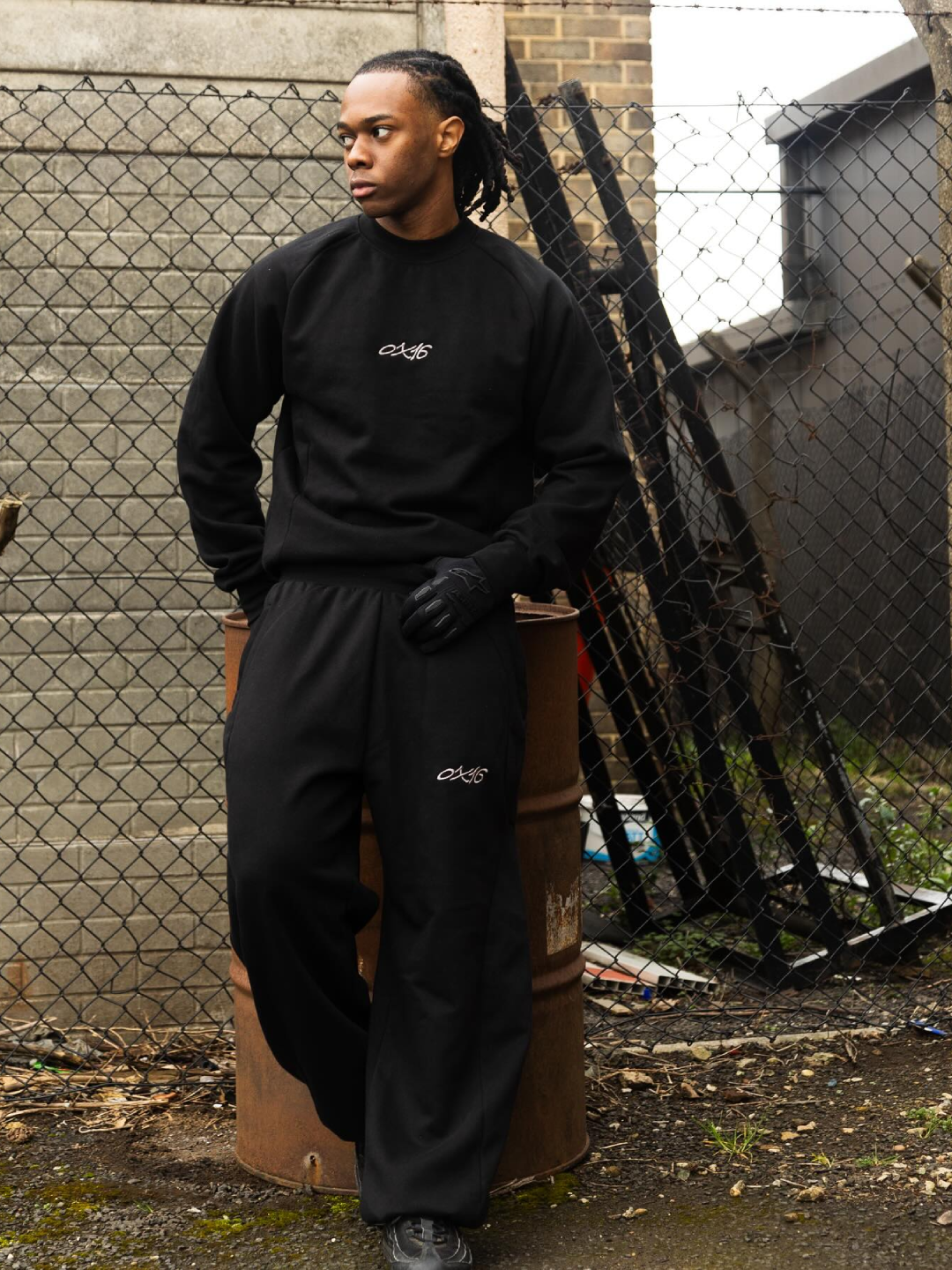 OX16 Black Script Heavyweight Sweatset OX16 Black Script Heavyweight Sweatset